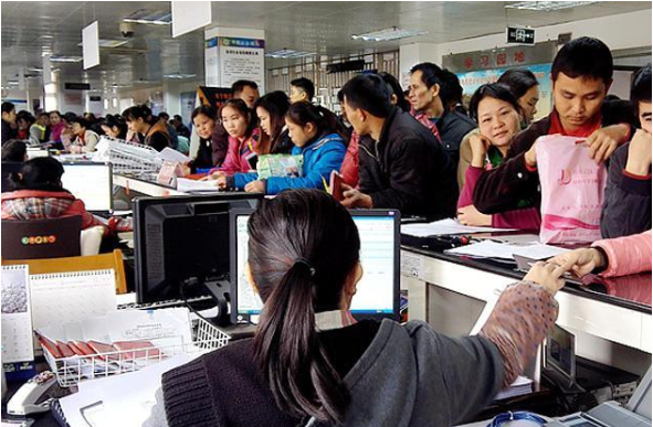 太原公积金离职封存后还可以提取出来吗？需要收费吗？